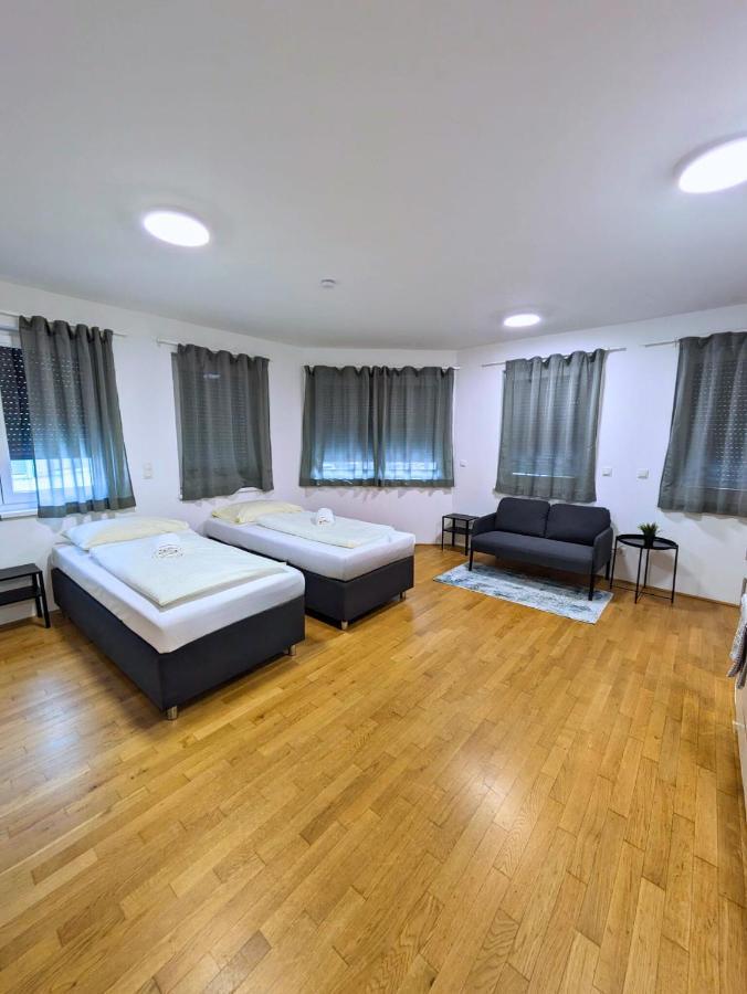 Vienna's Danube Apartament